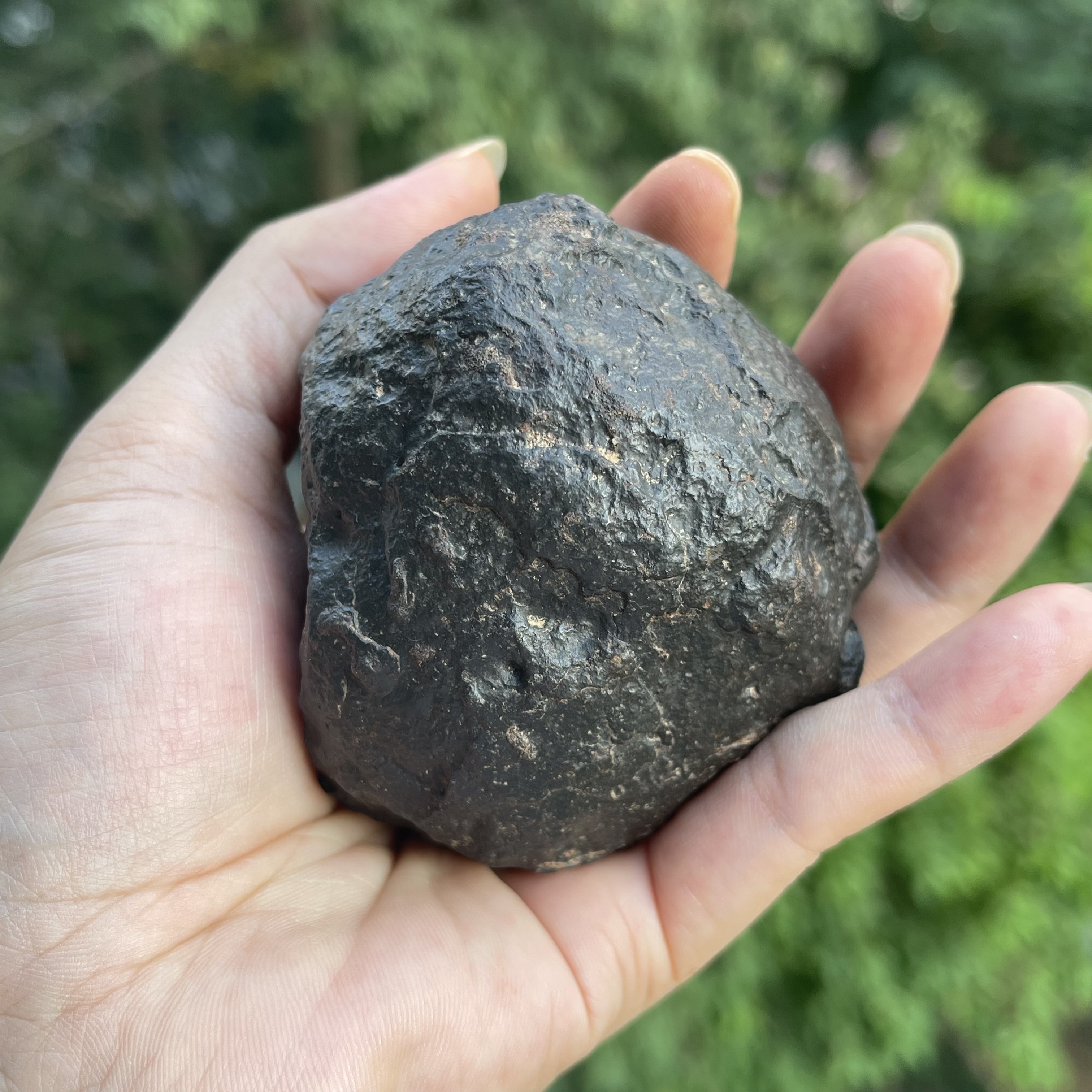 冲击熔融陨石手把件